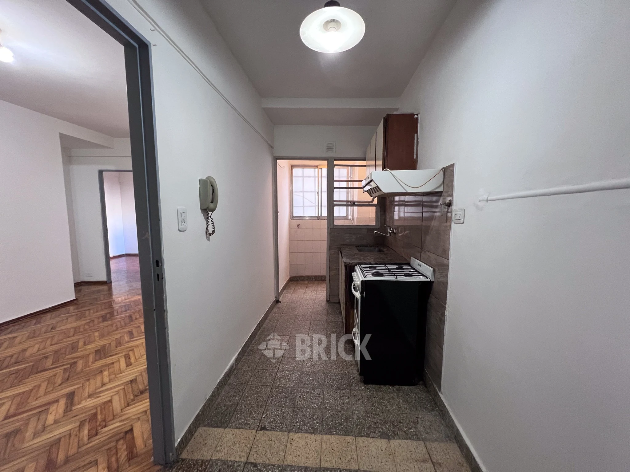 TRELLES, MANUEL R. al 800 Piso 2 9