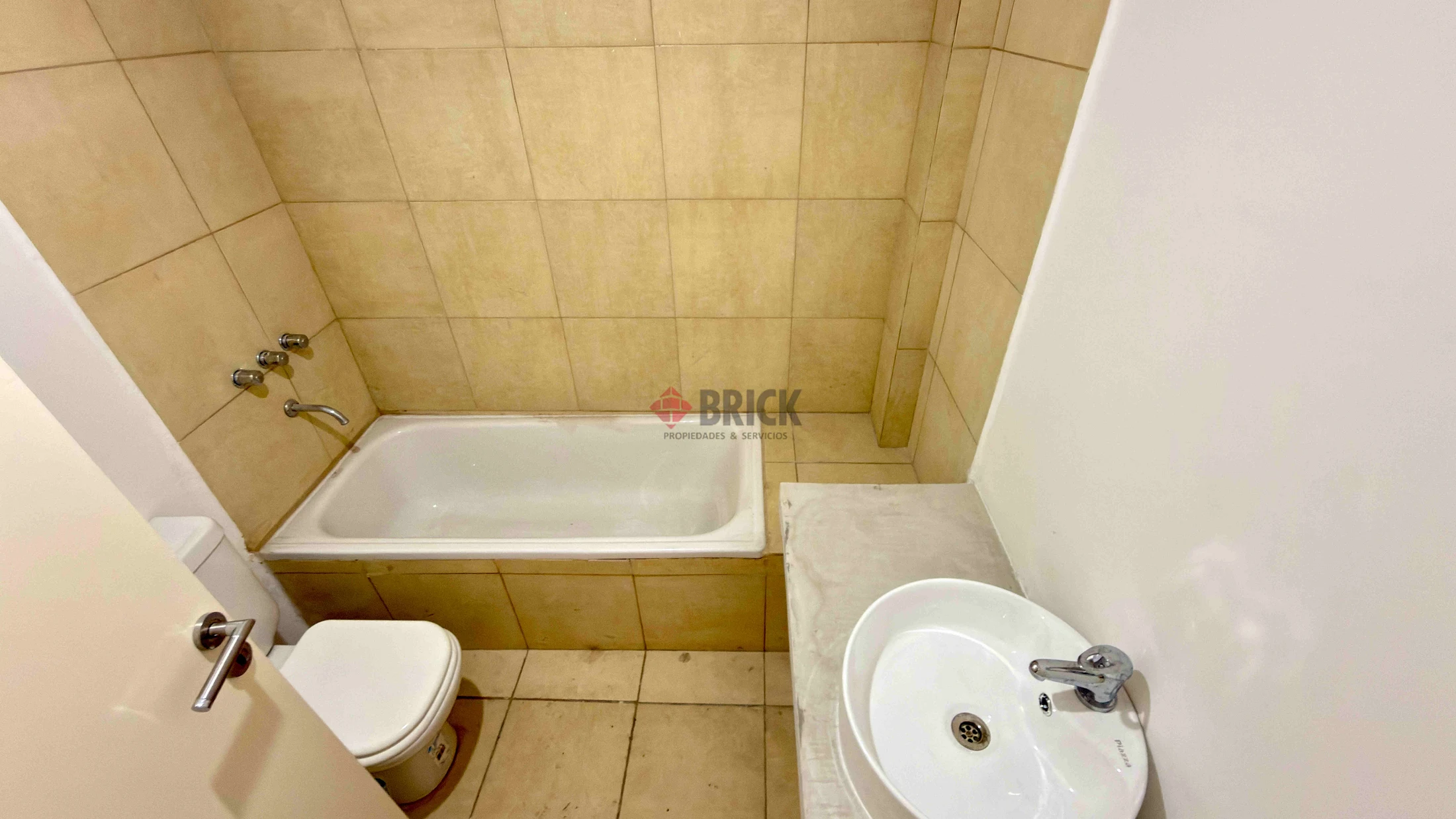 LARES I Piso 1 12
