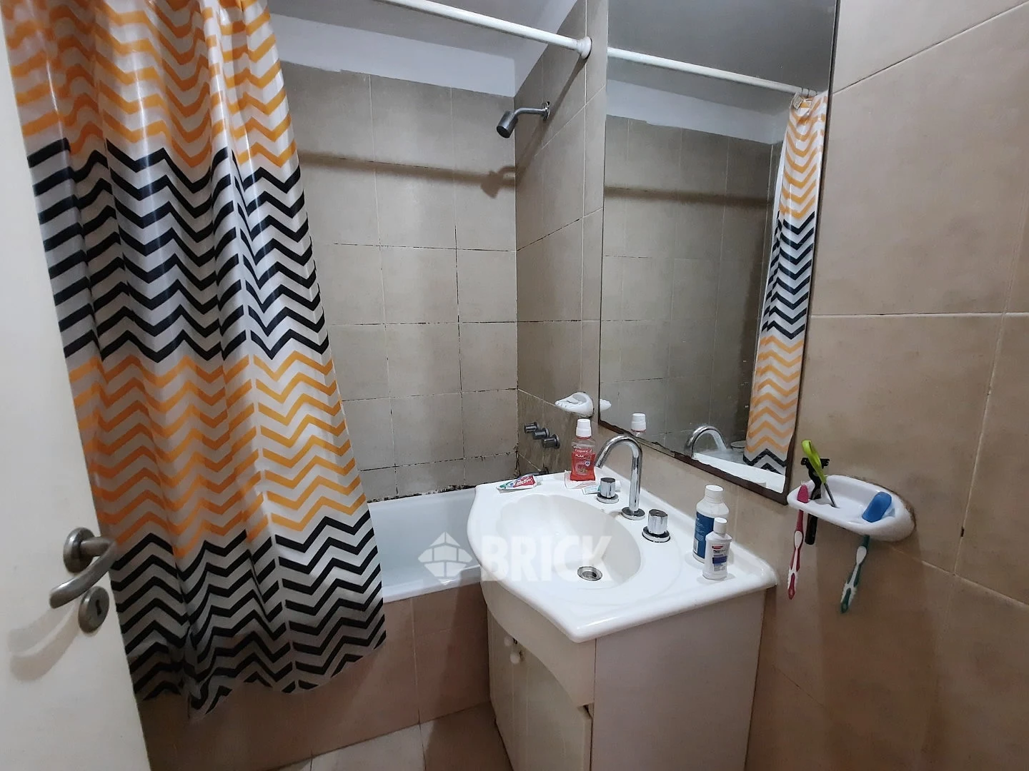 URIBURU JOSE E., PRES. al 500 Piso 6 15
