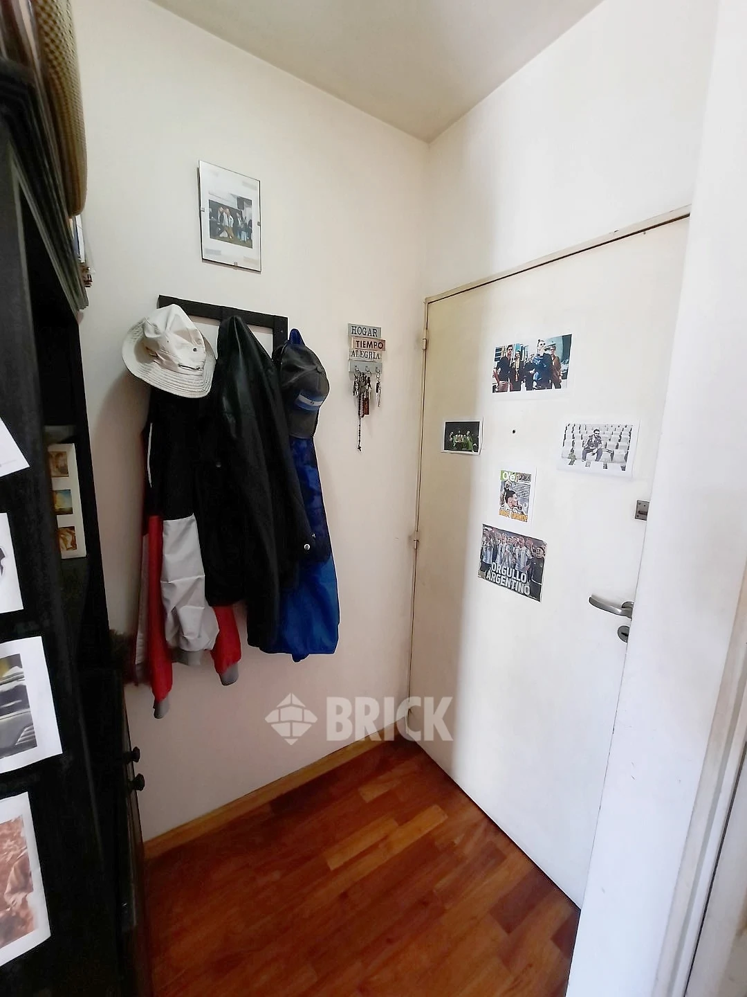 URIBURU JOSE E., PRES. al 500 Piso 6 19