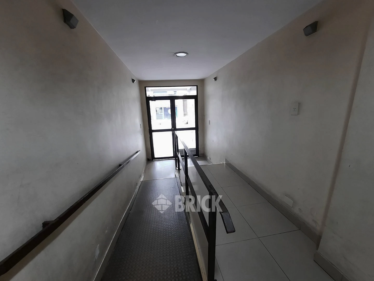 VIAMONTE al 2200 Piso PB 15