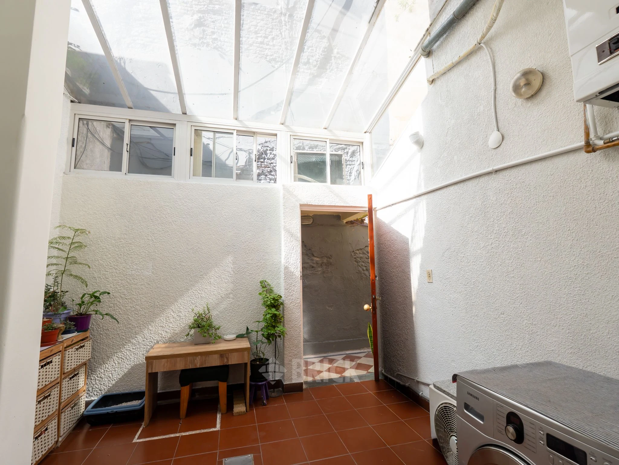 ALVAREZ THOMAS, AV. al 800 Piso PB 10