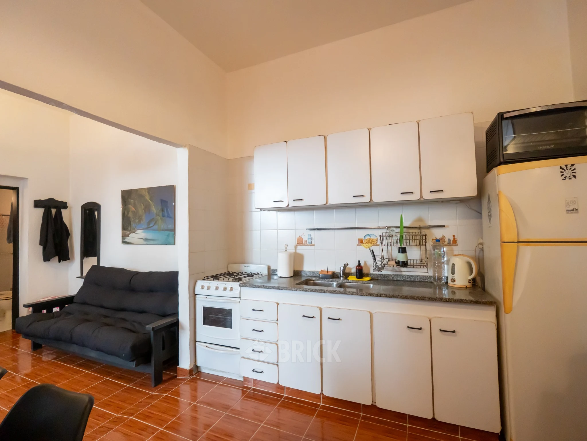 ALVAREZ THOMAS, AV. al 800 Piso PB 5