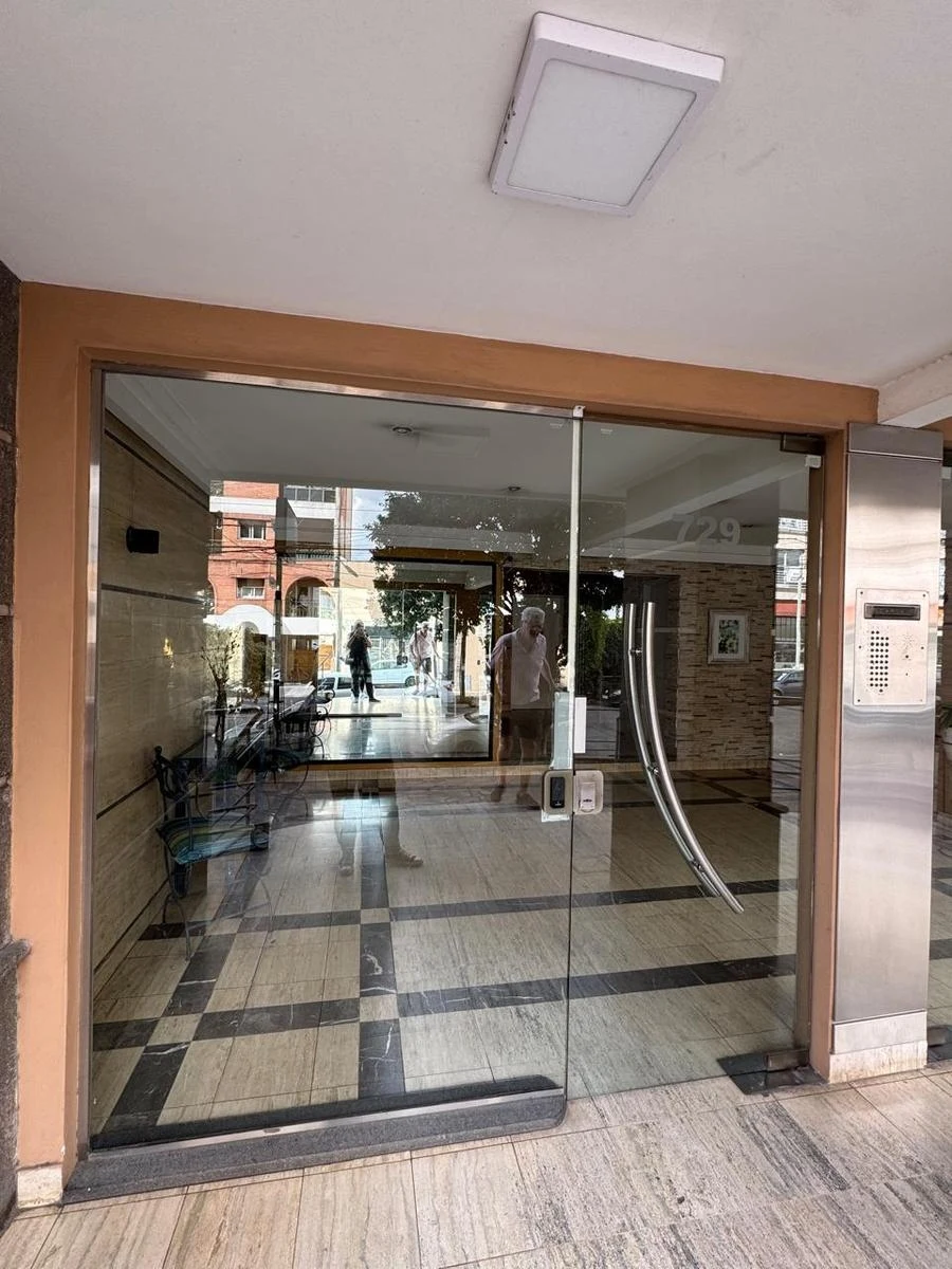 LAPRIDA, FCO. NARCISO DE al 700 Piso 7 18
