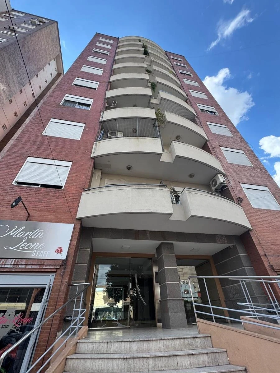 LAPRIDA, FCO. NARCISO DE al 700 Piso 7 19
