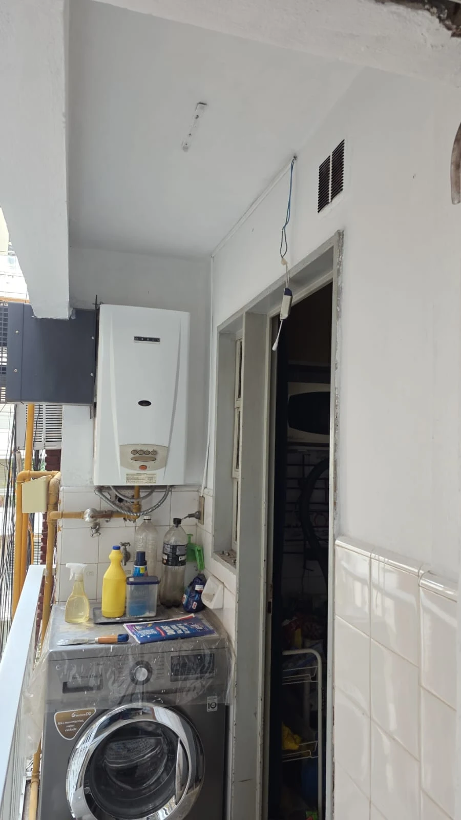 SEGUI, JUAN F. al 3500 Piso 8 7