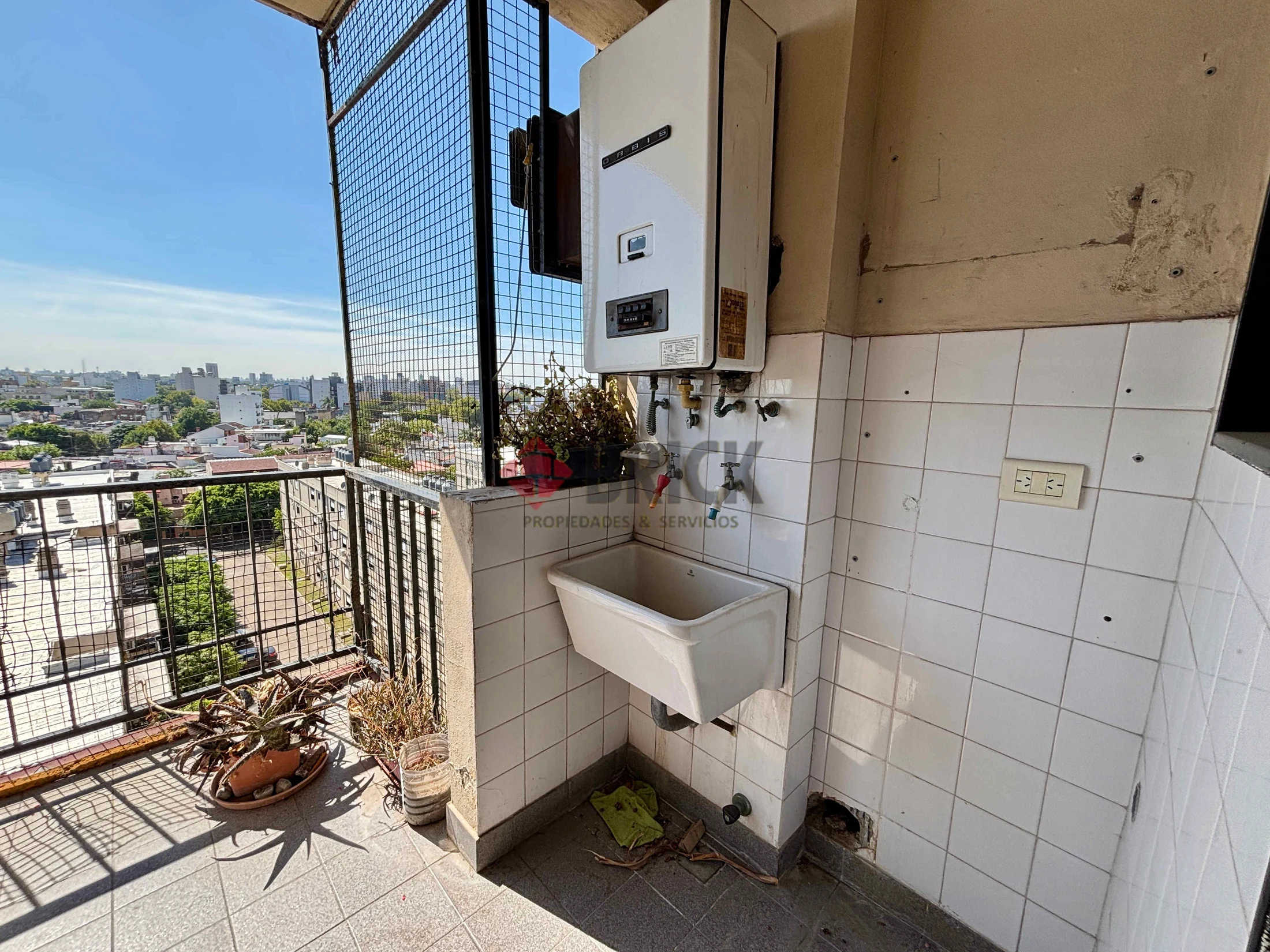MAIPU al 4400 Piso 7 8