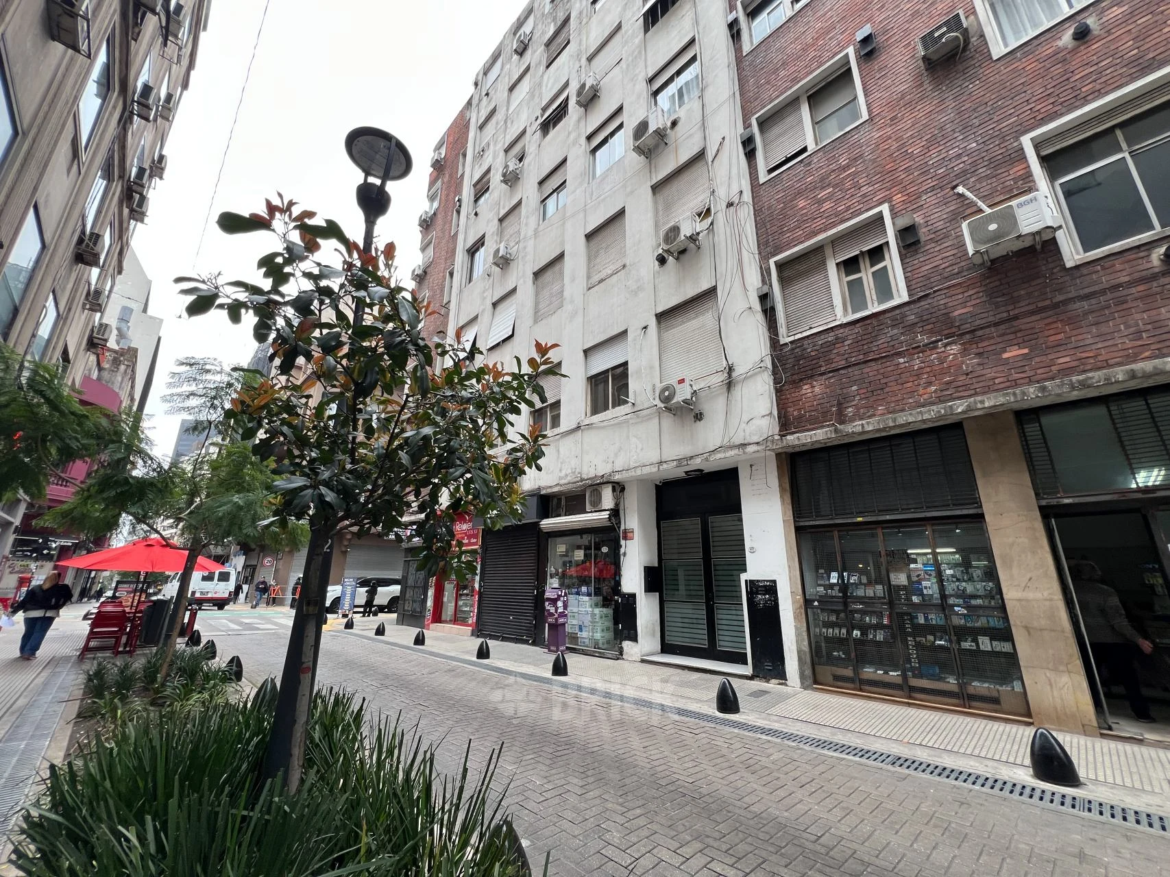 PARAGUAY al 500 Piso 1 12
