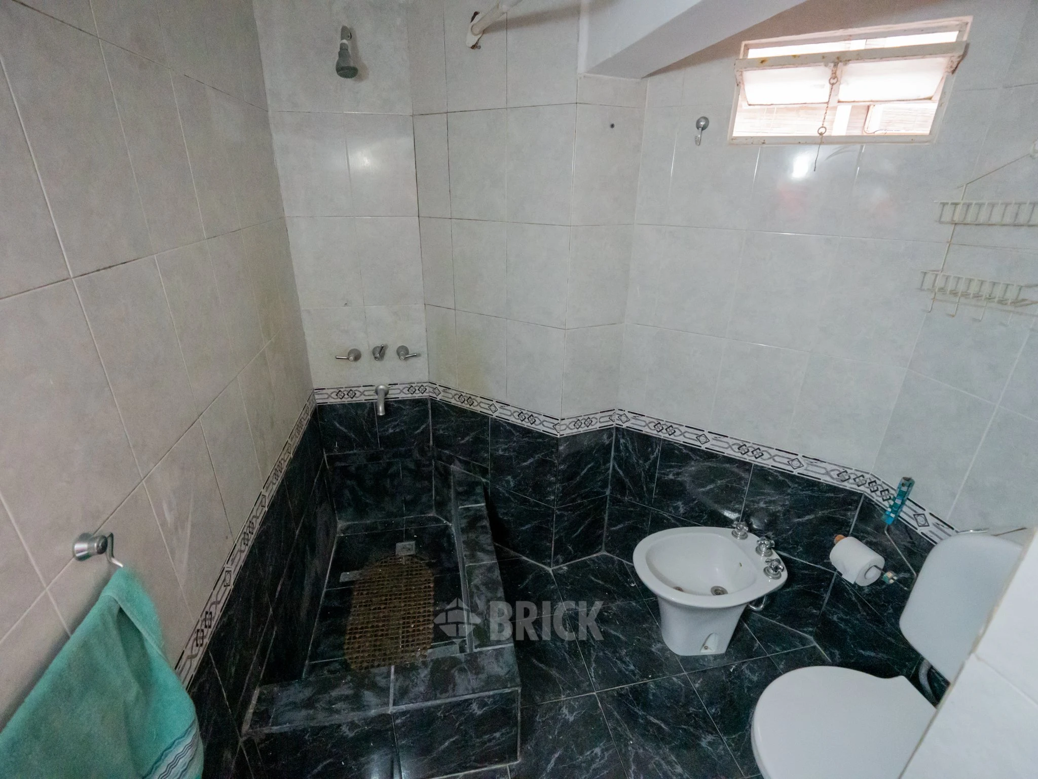 SARANDI al 100 Piso PB 14