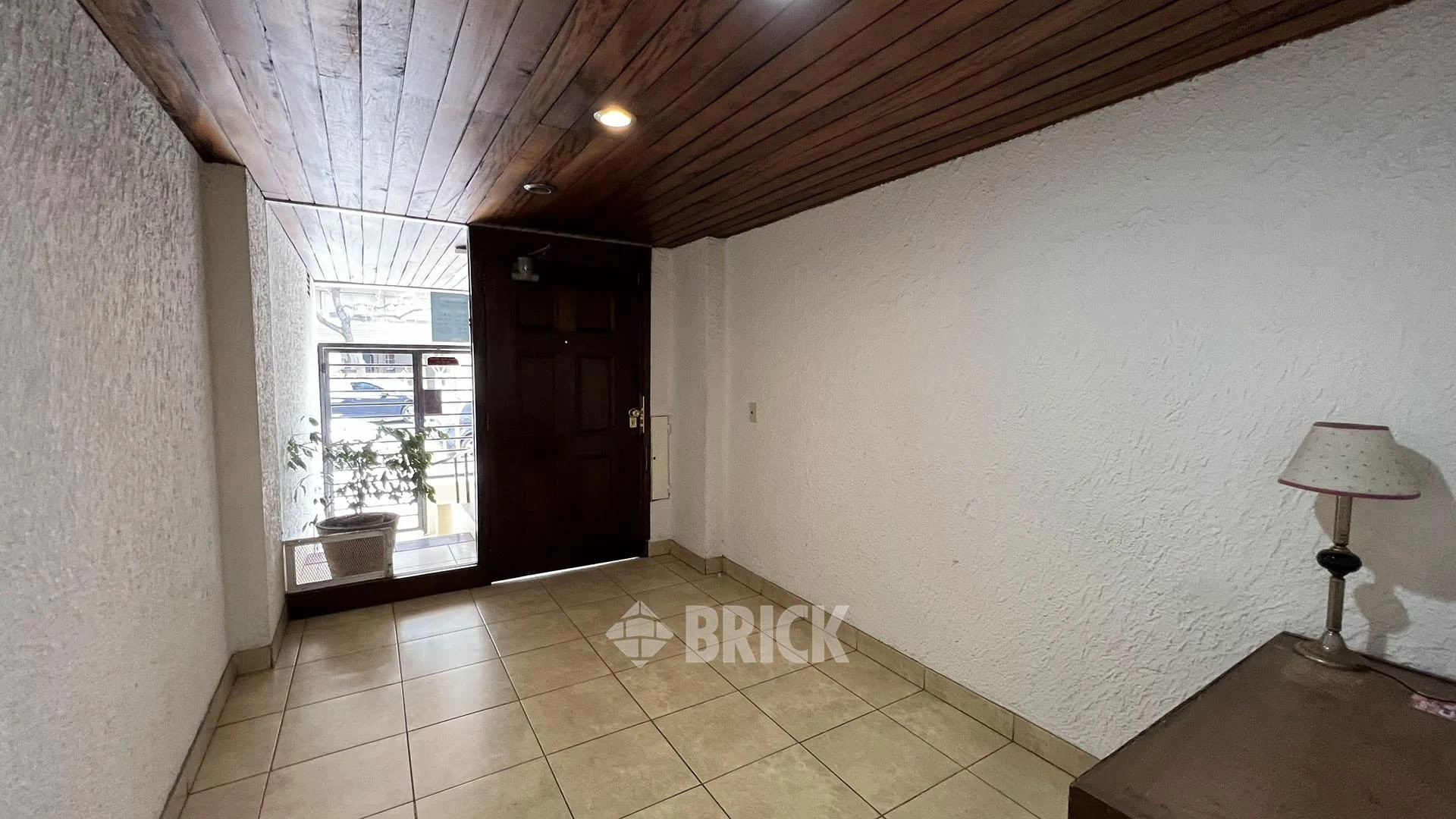 CRAMER, AV. al 2400 Piso 1 16