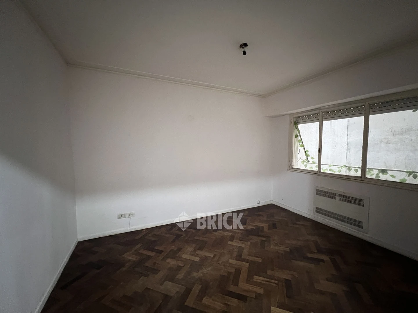 AZCUENAGA al 1200 Piso 1 3