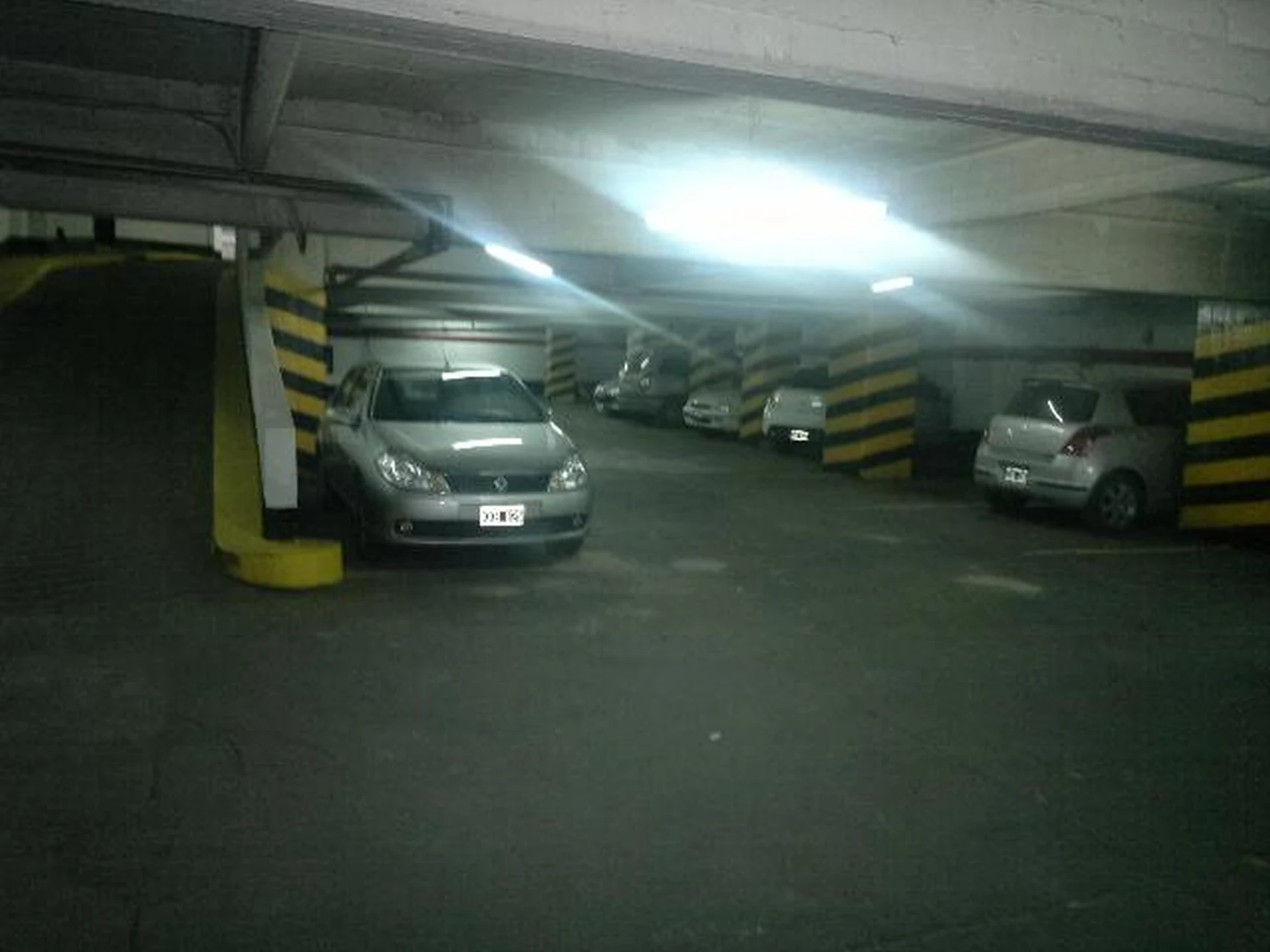 SUIPACHA al 700 Piso 1° SUB. Nº 19 5