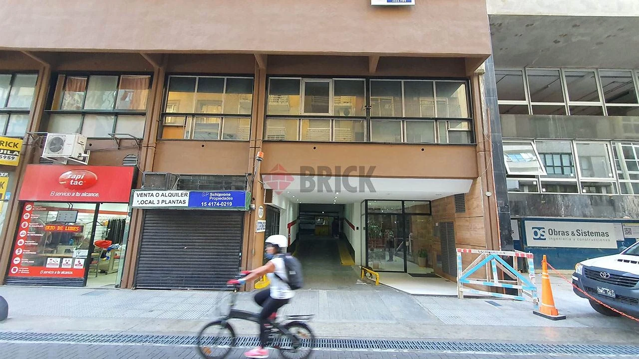 SUIPACHA al 700 Piso 11 10