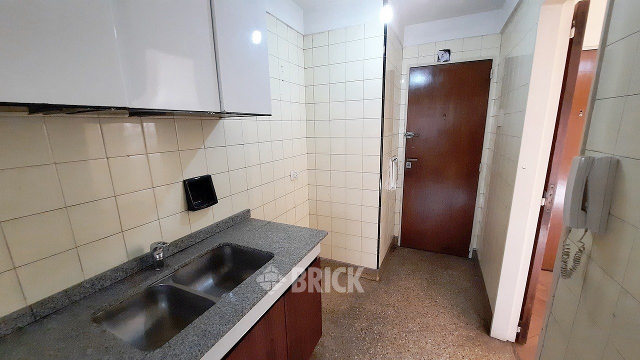 LORETO, VIRREY al 1700 Piso 6 13