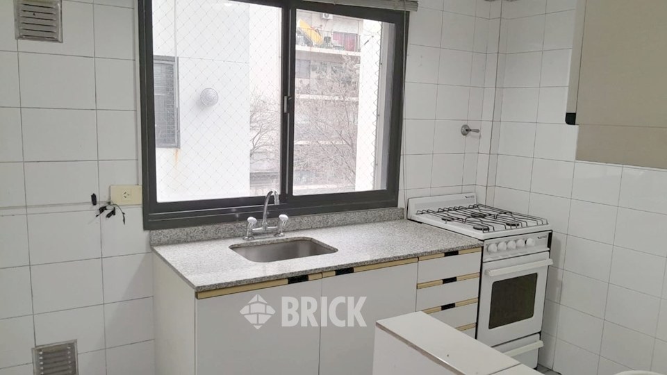 ALSINA, ADOLFO al 2600 Piso 4 9