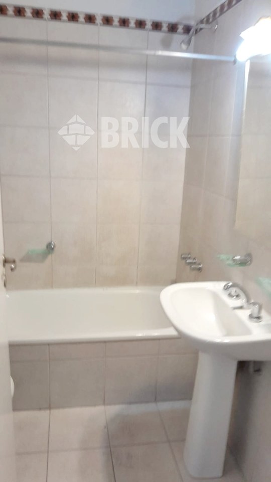 ALSINA, ADOLFO al 2600 Piso 4 12