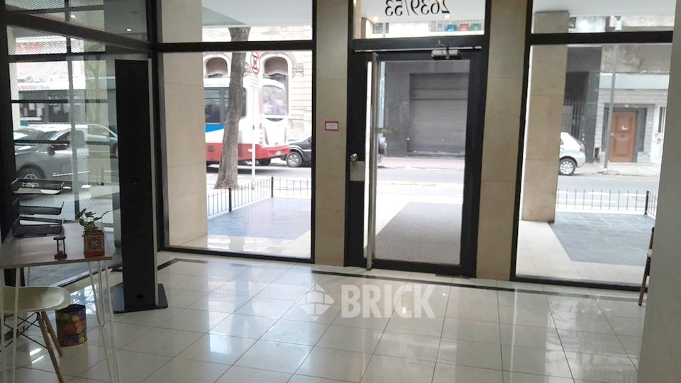 ALSINA, ADOLFO al 2600 Piso 4 14