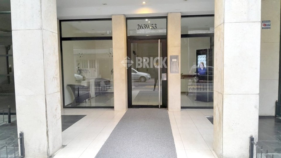 ALSINA, ADOLFO al 2600 Piso 4 15