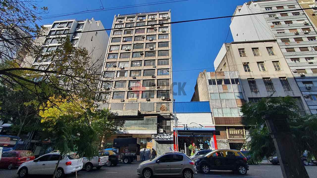 CORRIENTES, AV. al 2300 Piso 6 8