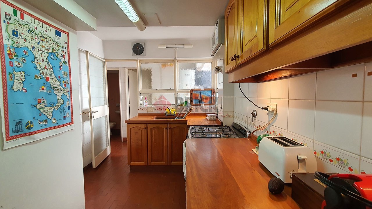 OLLEROS al 2200 Piso 8 17