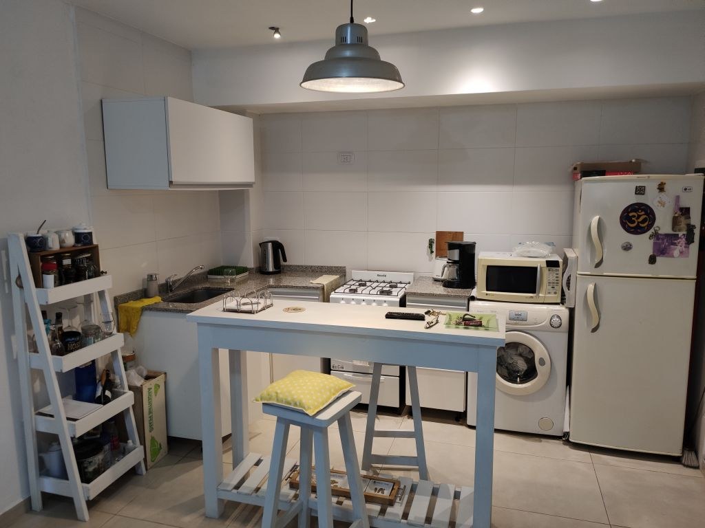 FONROUGE al 200 Piso PB 3