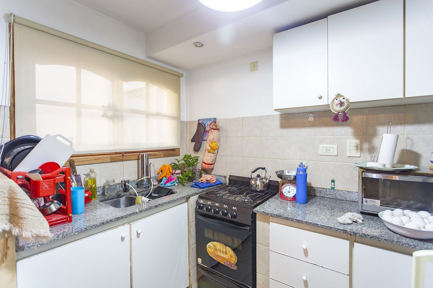 ARENALES al 1100 Piso PB 16