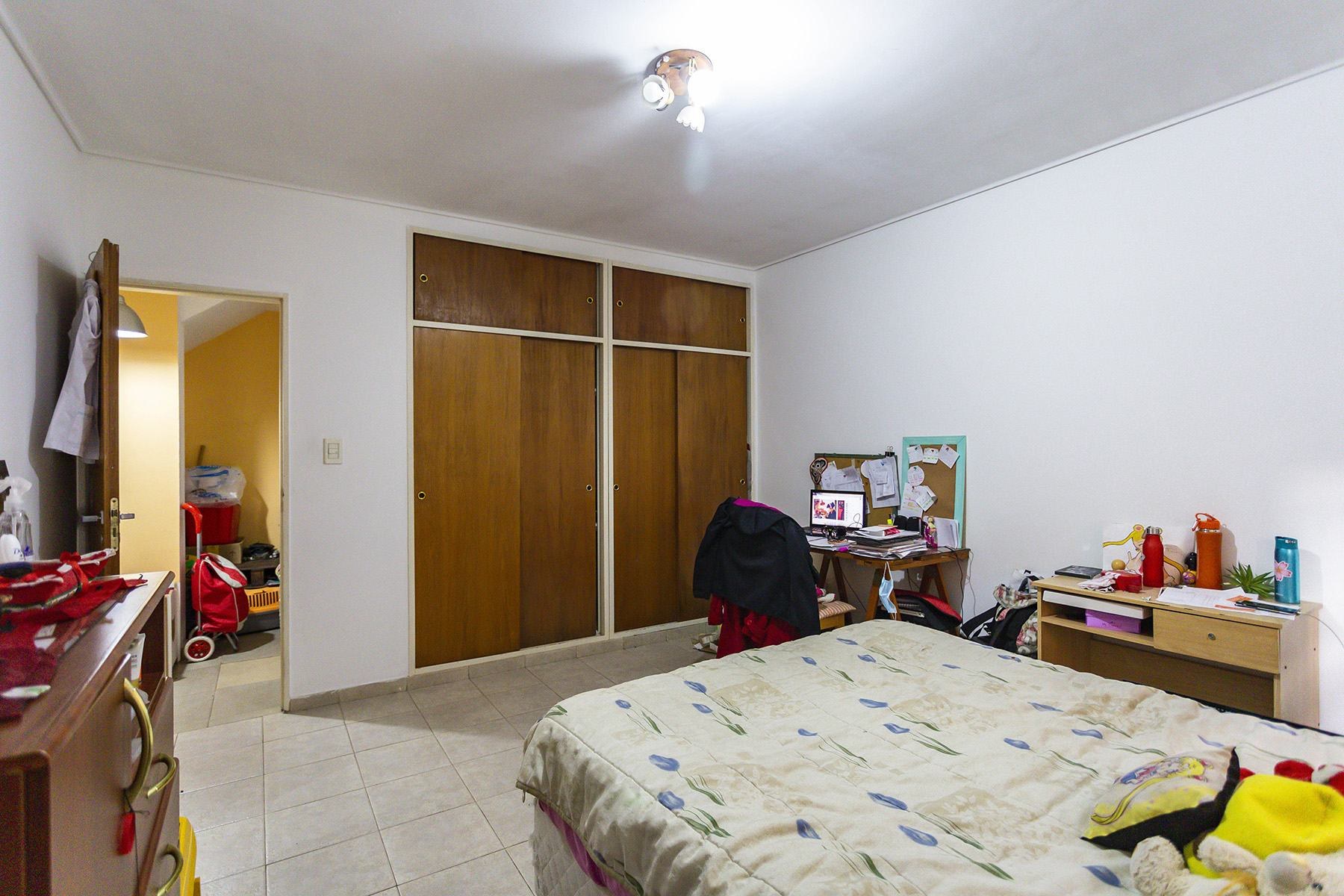 ARENALES al 1100 Piso PB 27