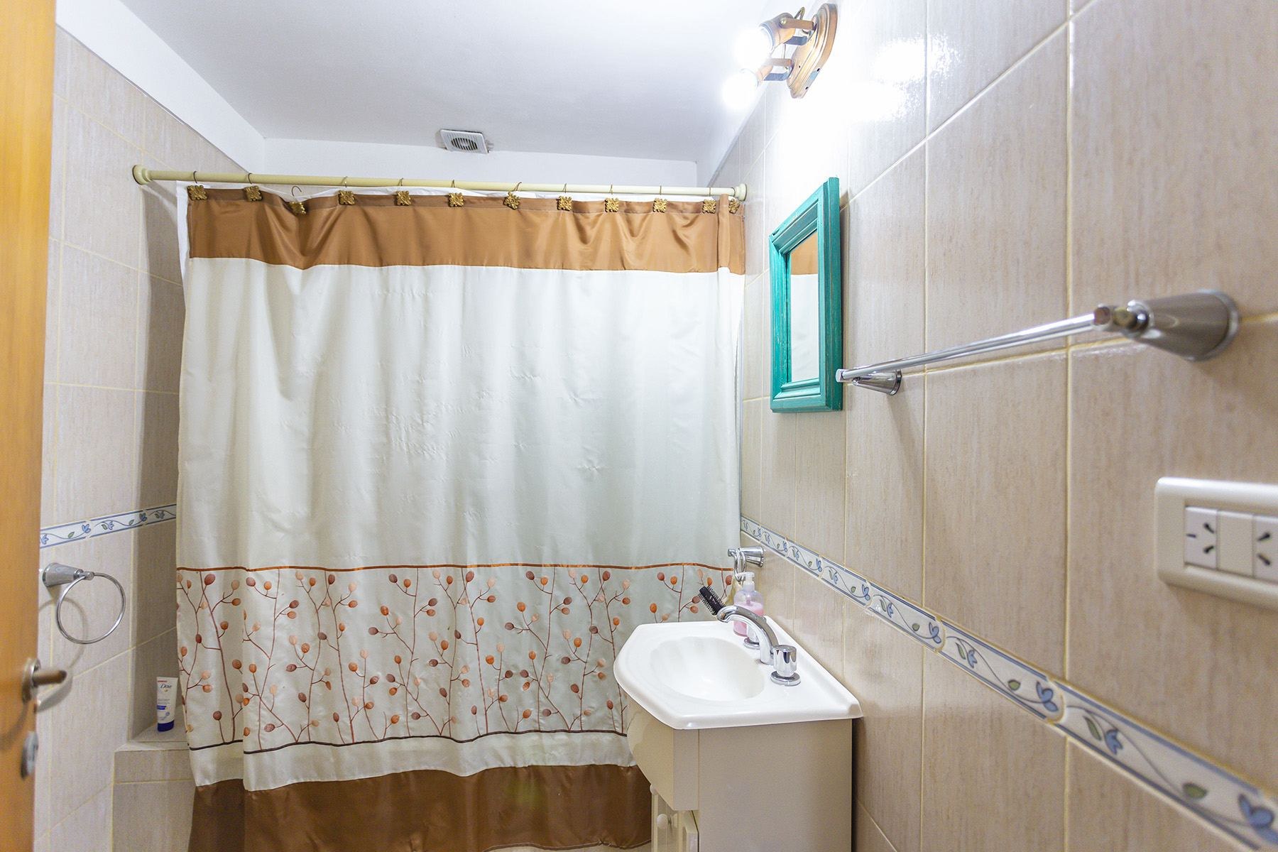 ARENALES al 1100 Piso PB 30