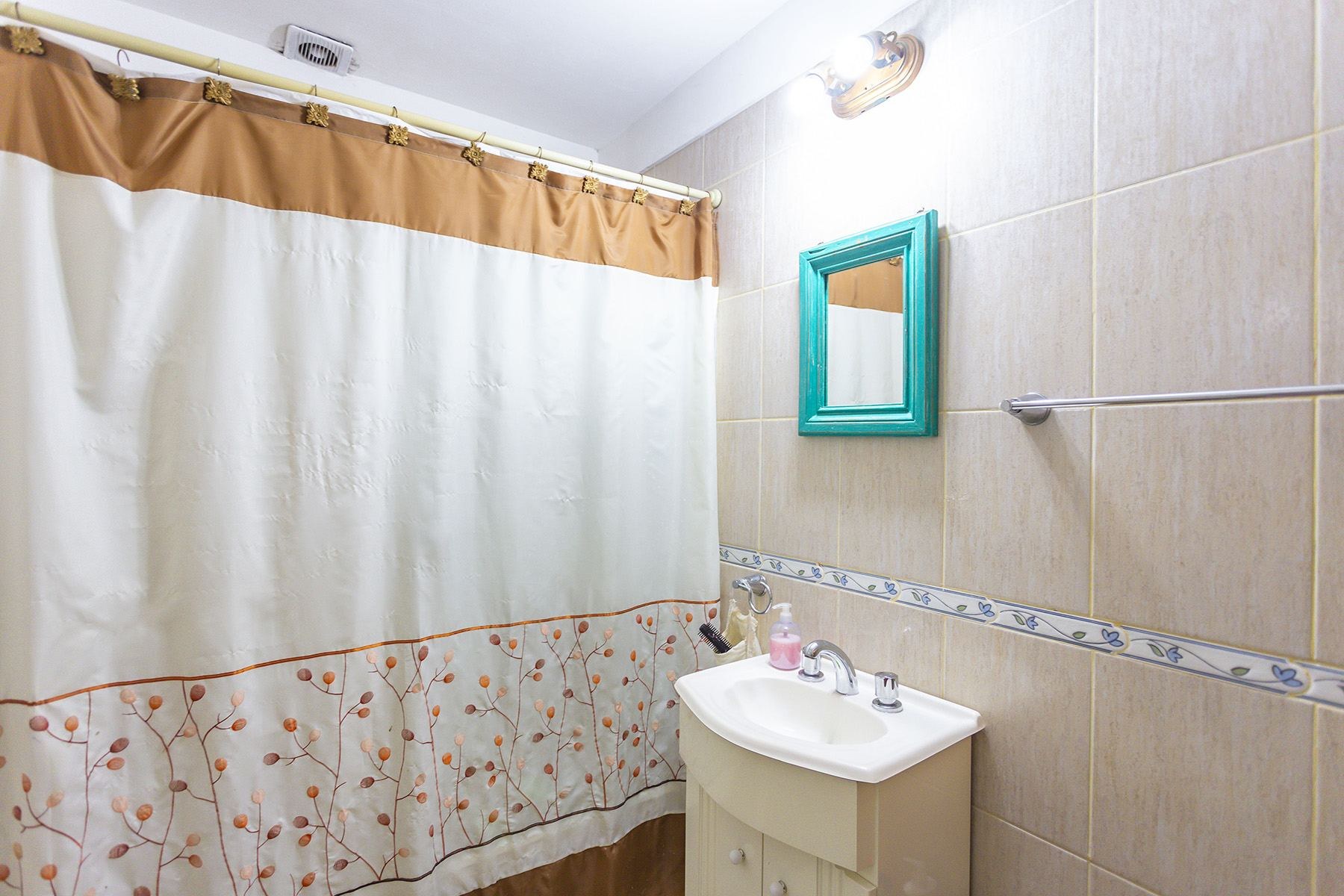 ARENALES al 1100 Piso PB 34