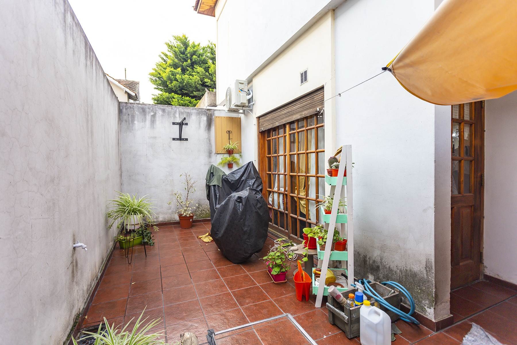 ARENALES al 1100 Piso PB 38