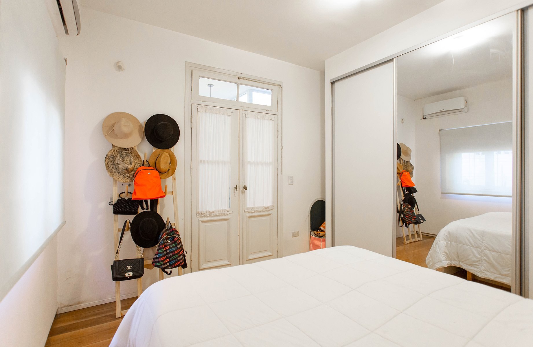 FELIX DE AZARA al 900 38