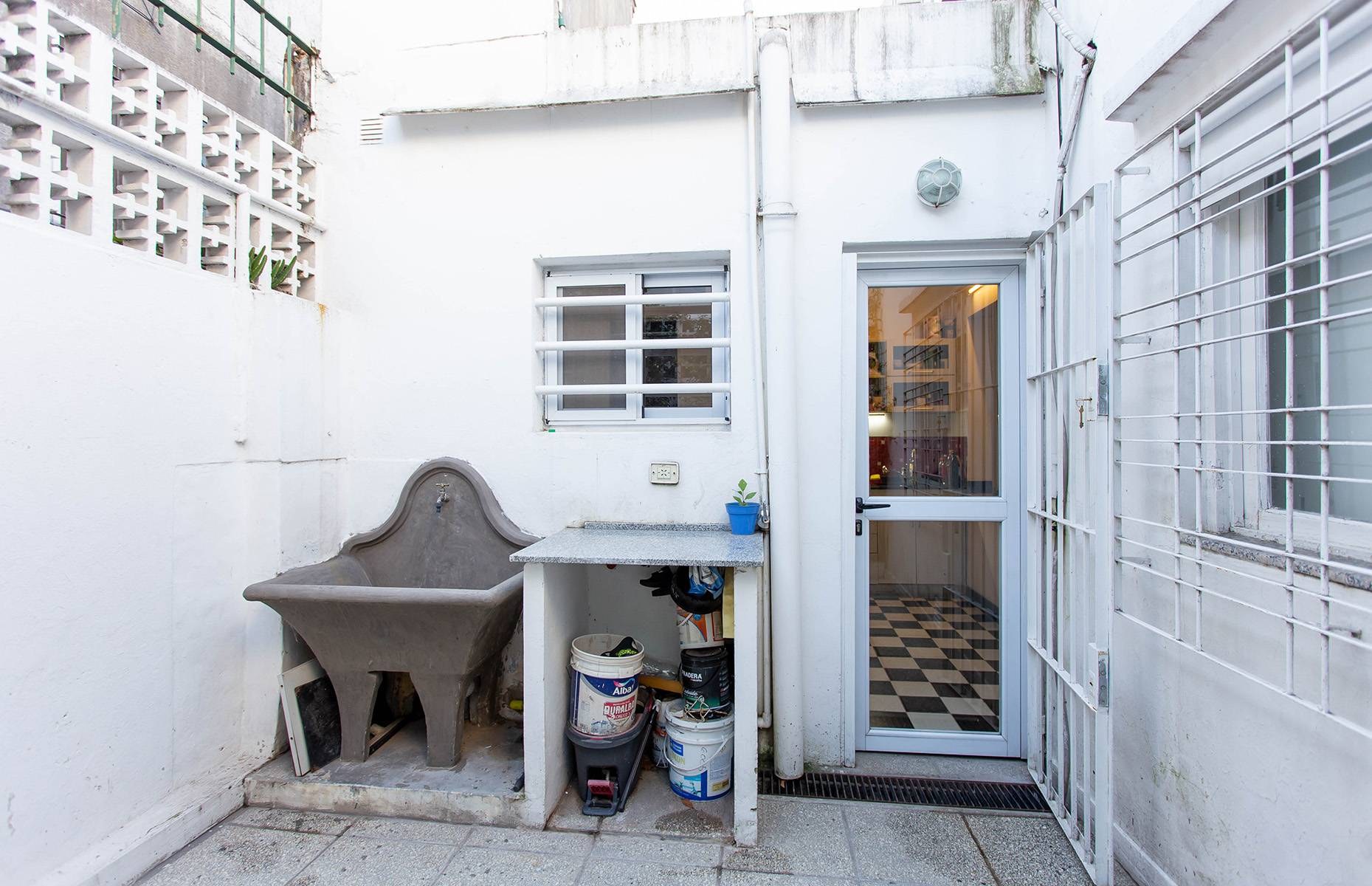 FELIX DE AZARA al 900 46