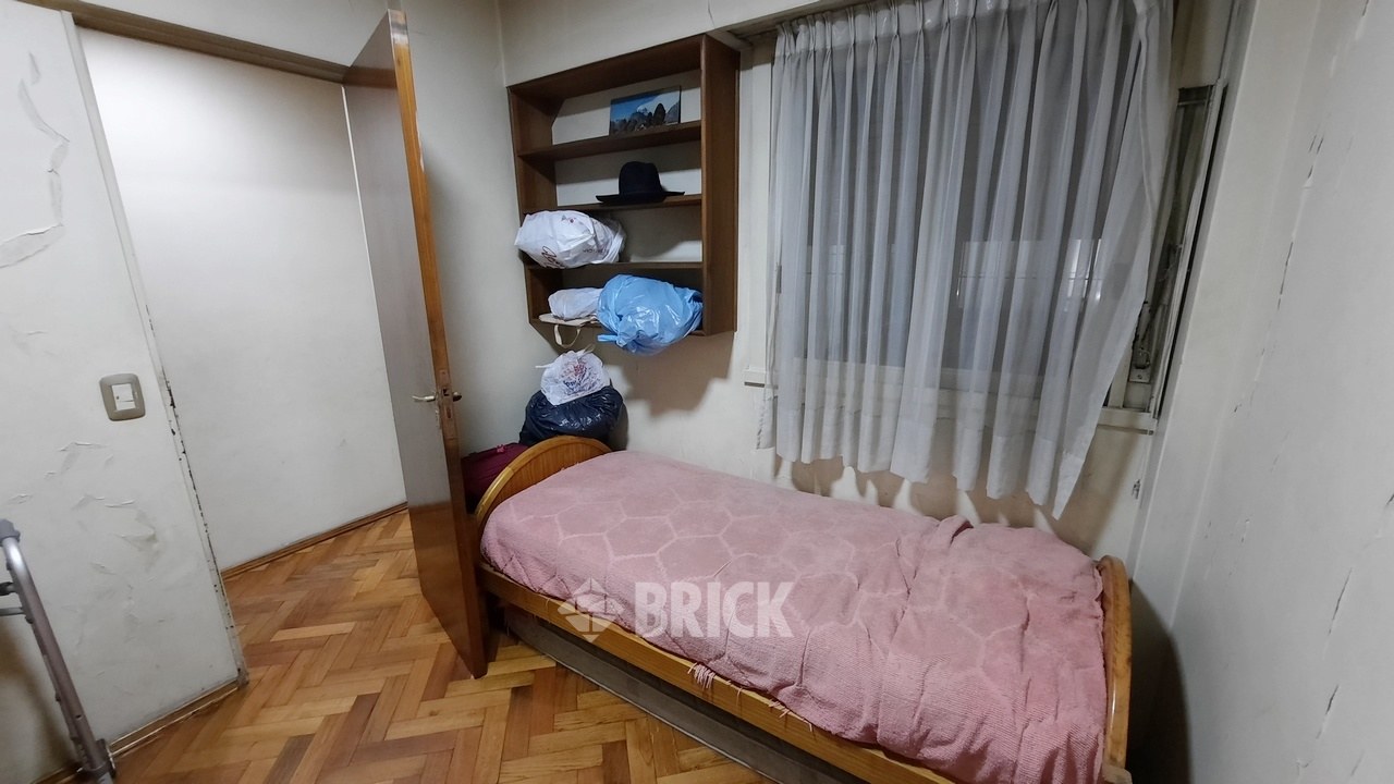 LARREA al 1000 Piso 2 20