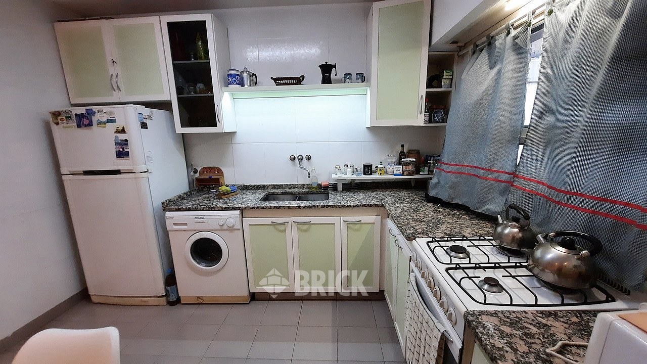 O'HIGGINS al 1700 Piso 2 34