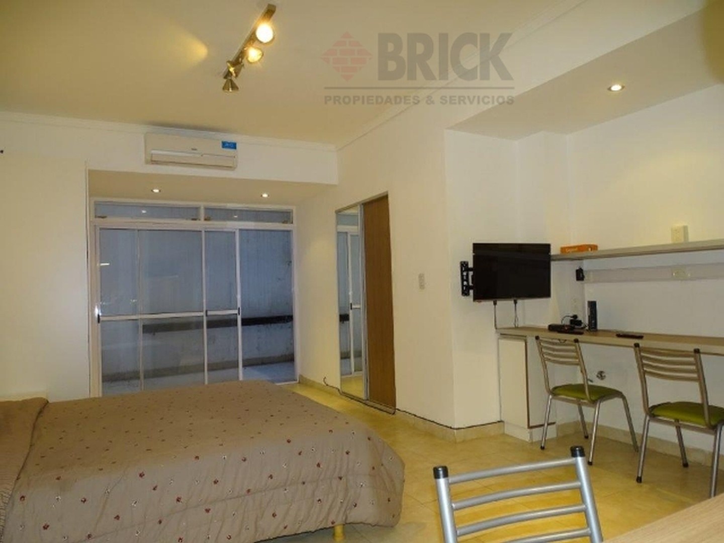 PARAGUAY al 3400 Piso PB 3