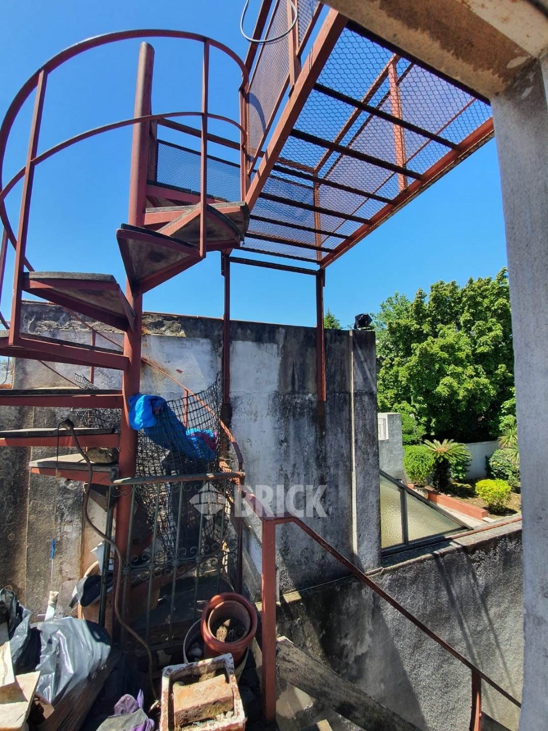 FERNANDEZ MORENO al 3700 Piso 1° 22