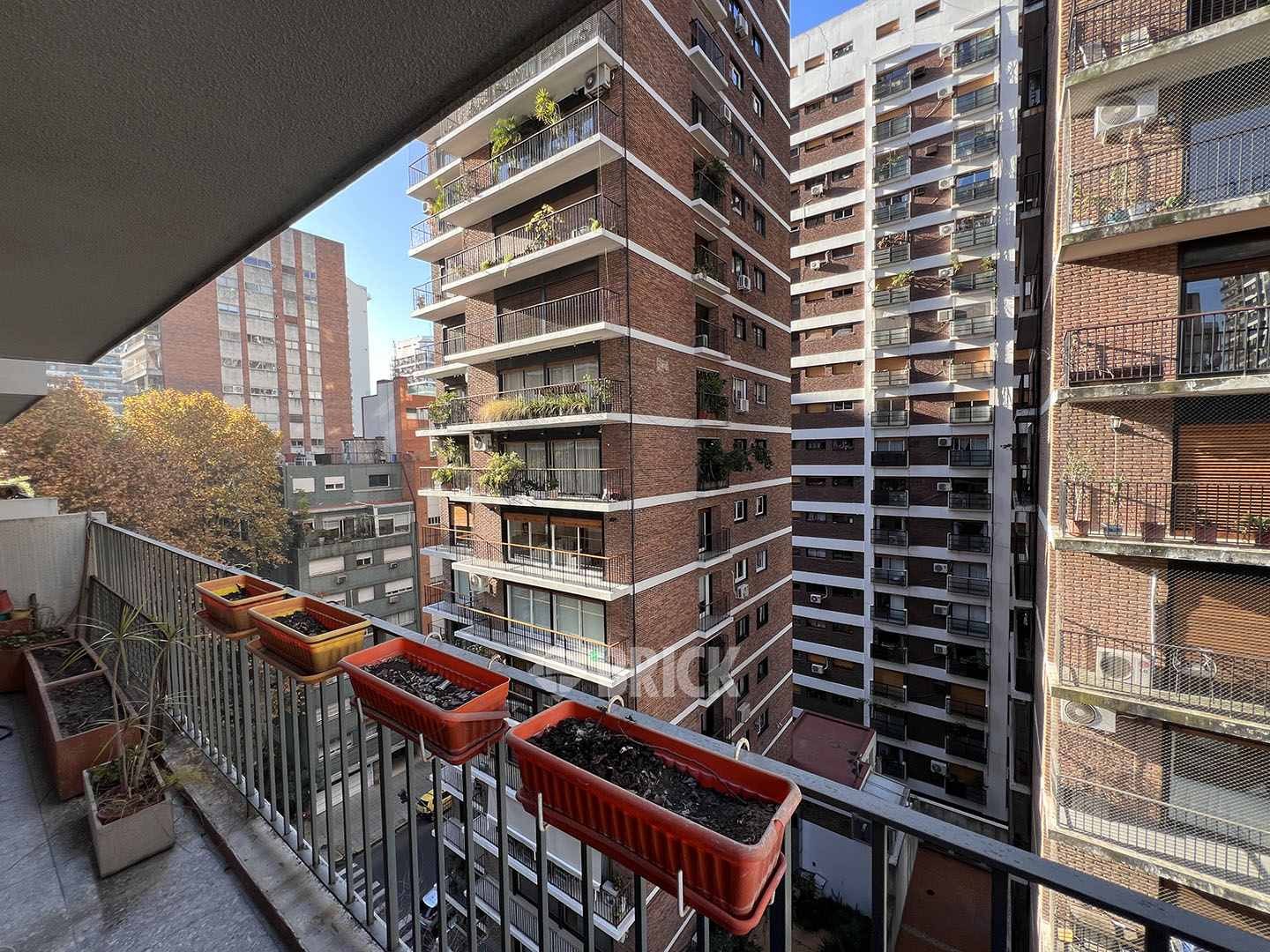 LA PAMPA al 1900 Piso 9 26