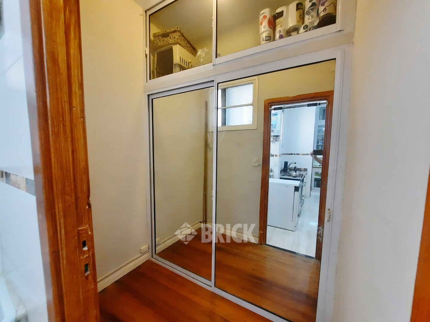 TUCUMAN al 2100 Piso 4 22