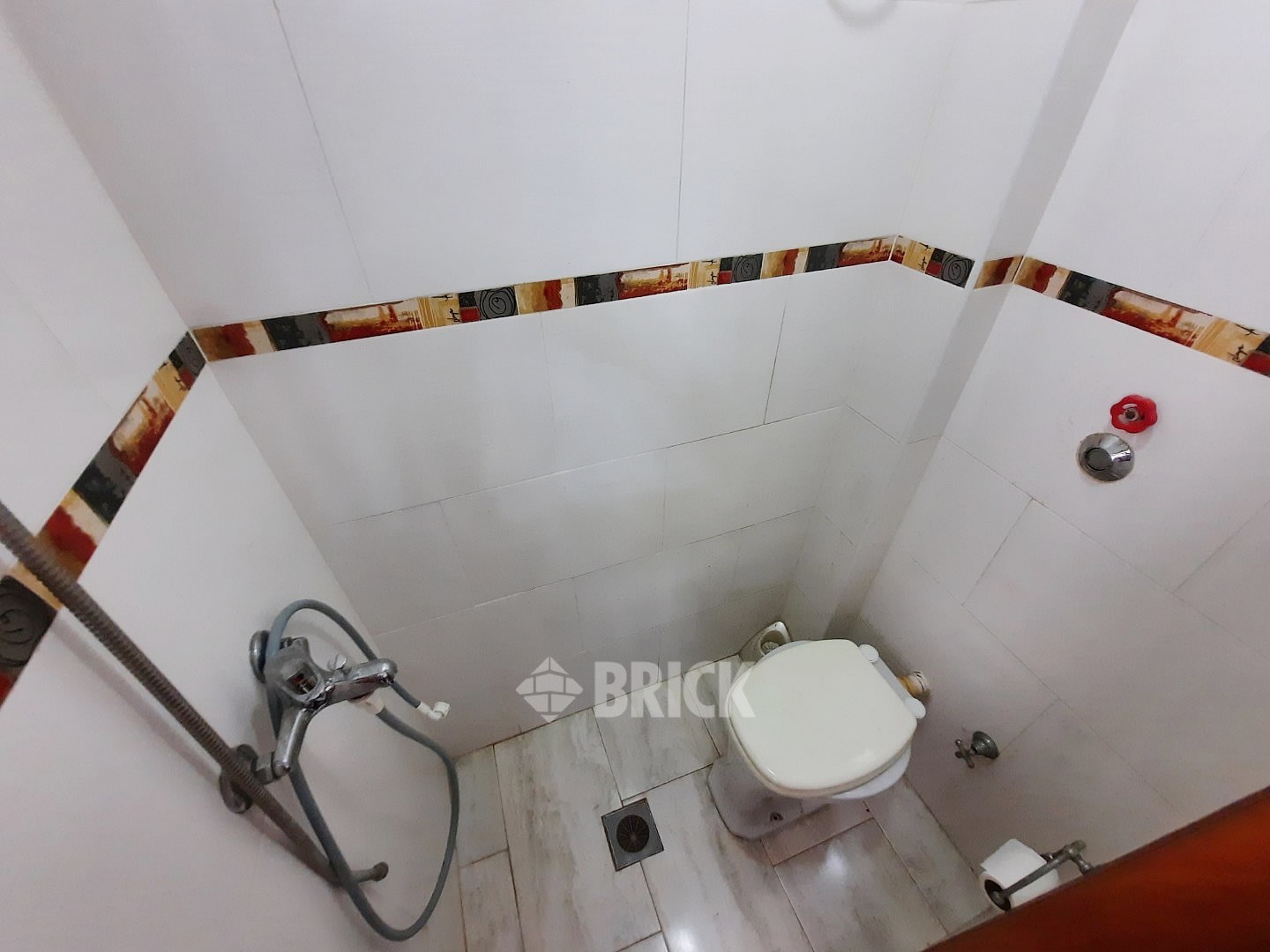 TUCUMAN al 2100 Piso 4 24