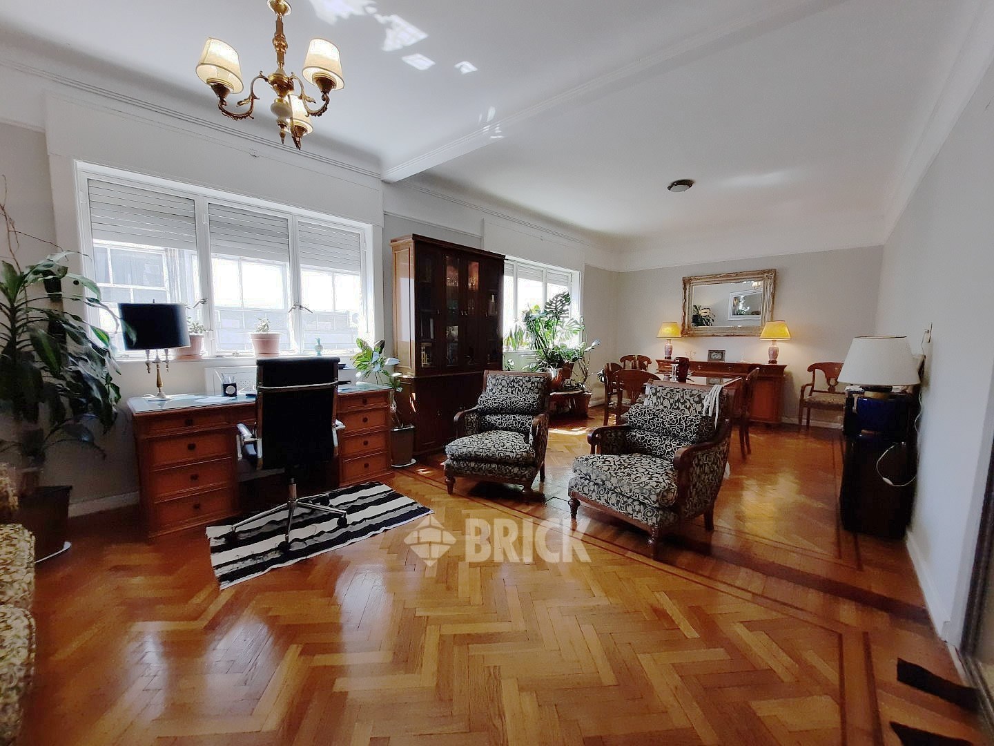 TUCUMAN al 2100 Piso 4 3