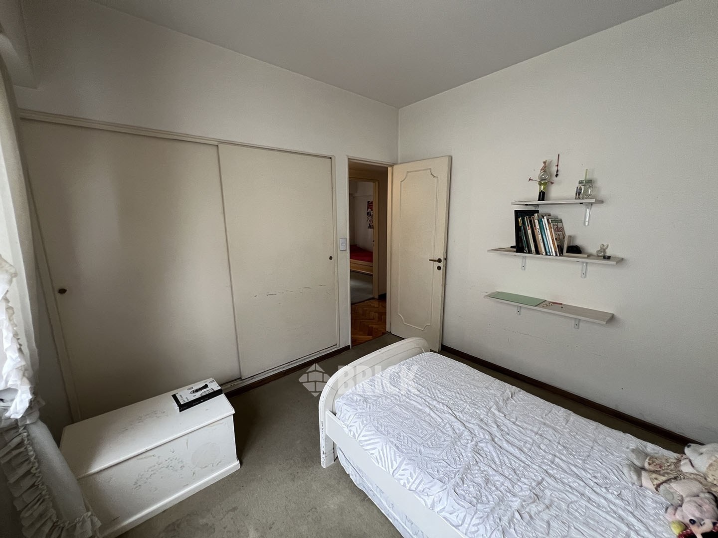 OLAZABAL al 2800 Piso 8 22