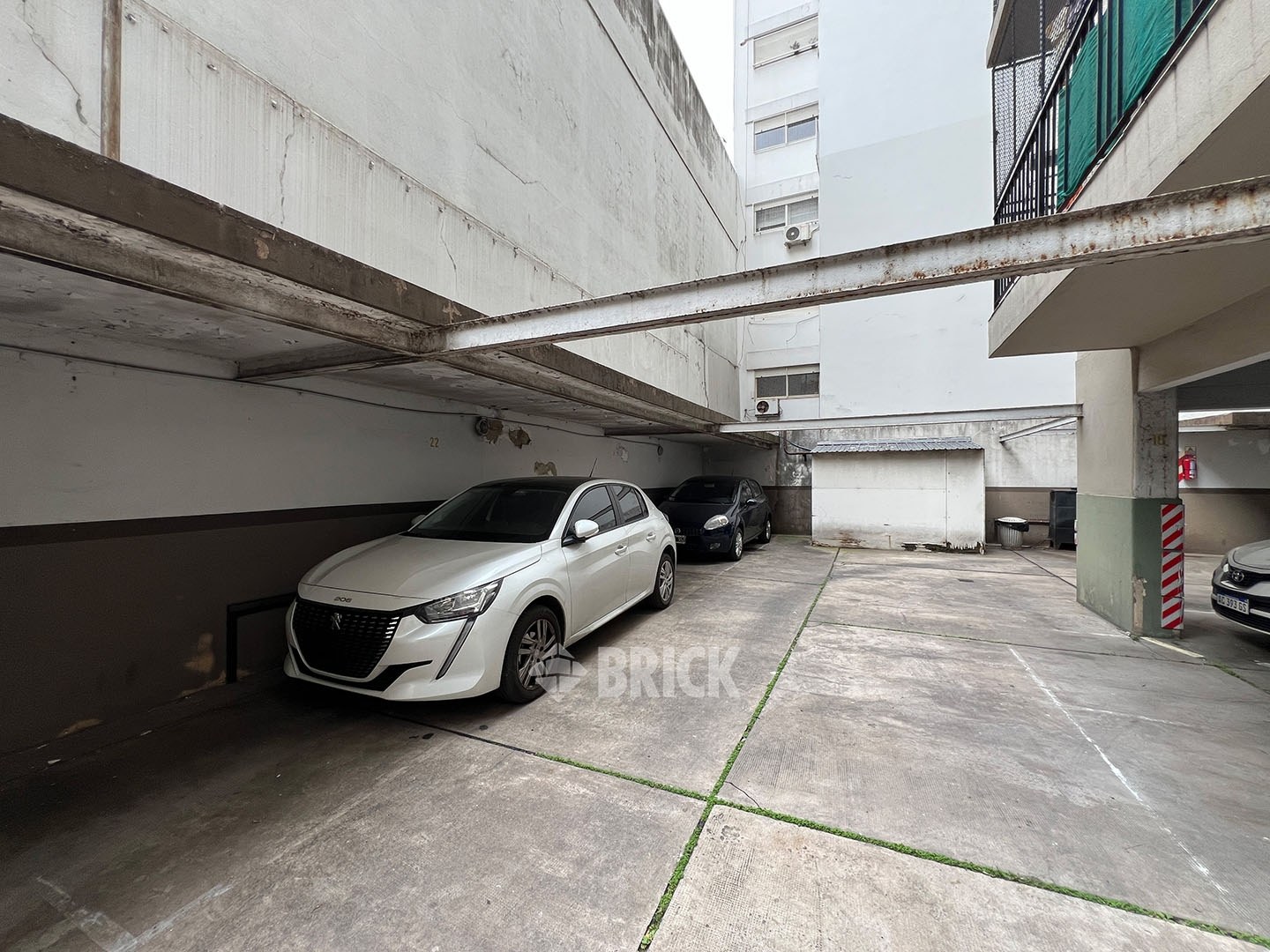 OLAZABAL al 2800 Piso 8 25