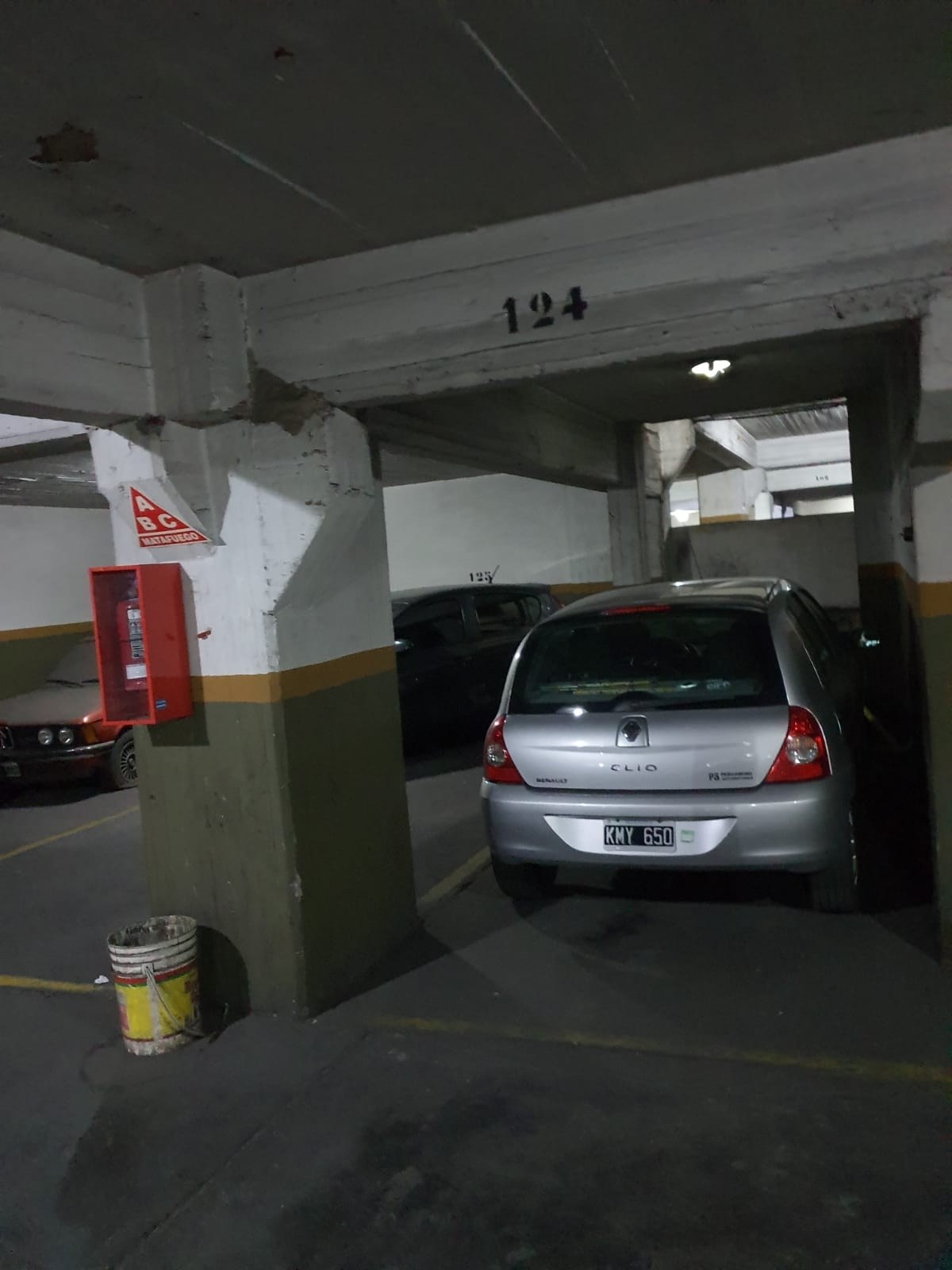 RIVADAVIA, AV. al 6300 Piso 1° Sub. 2