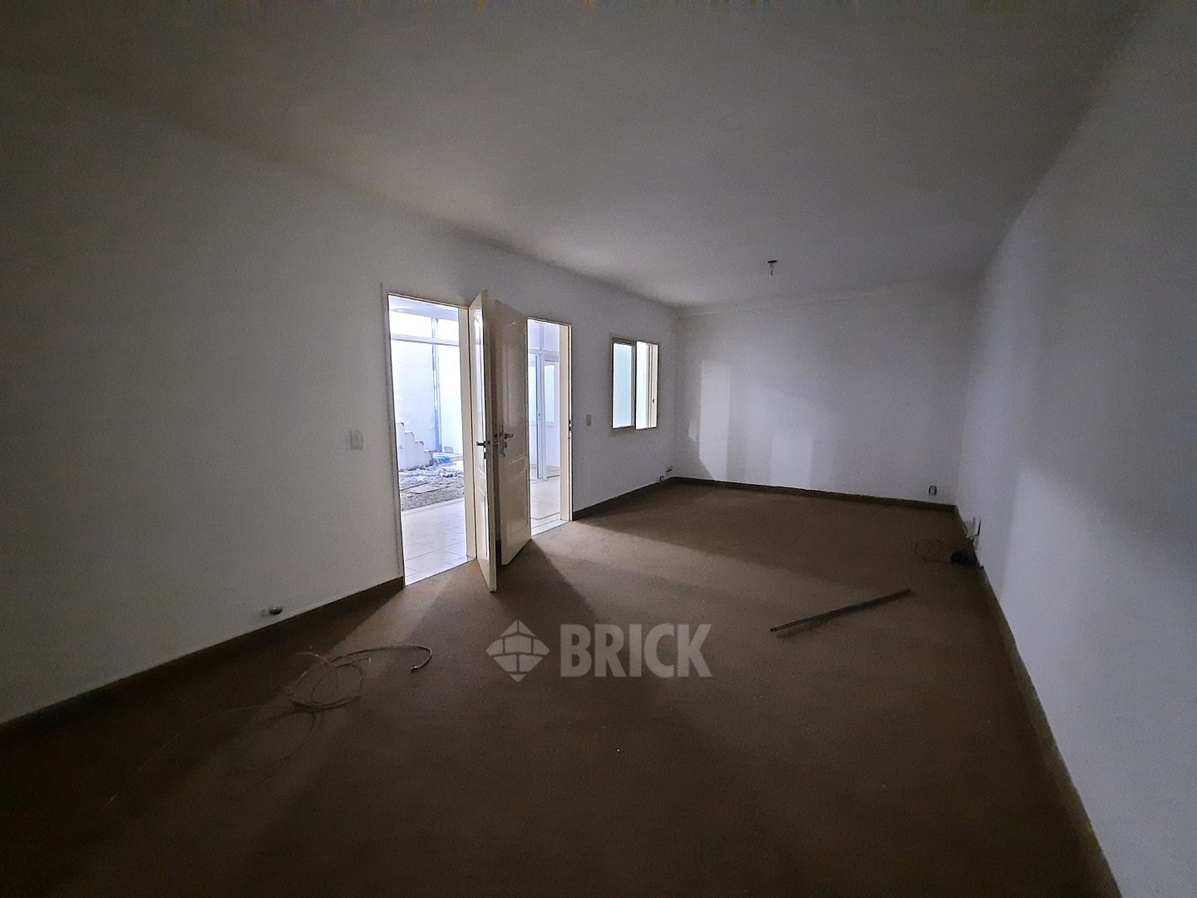 CALVO, CARLOS al 1100 18