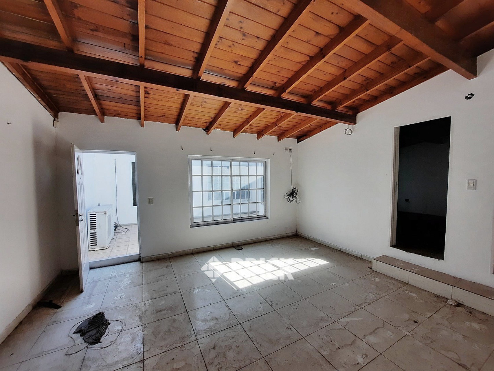 CALVO, CARLOS al 1100 46