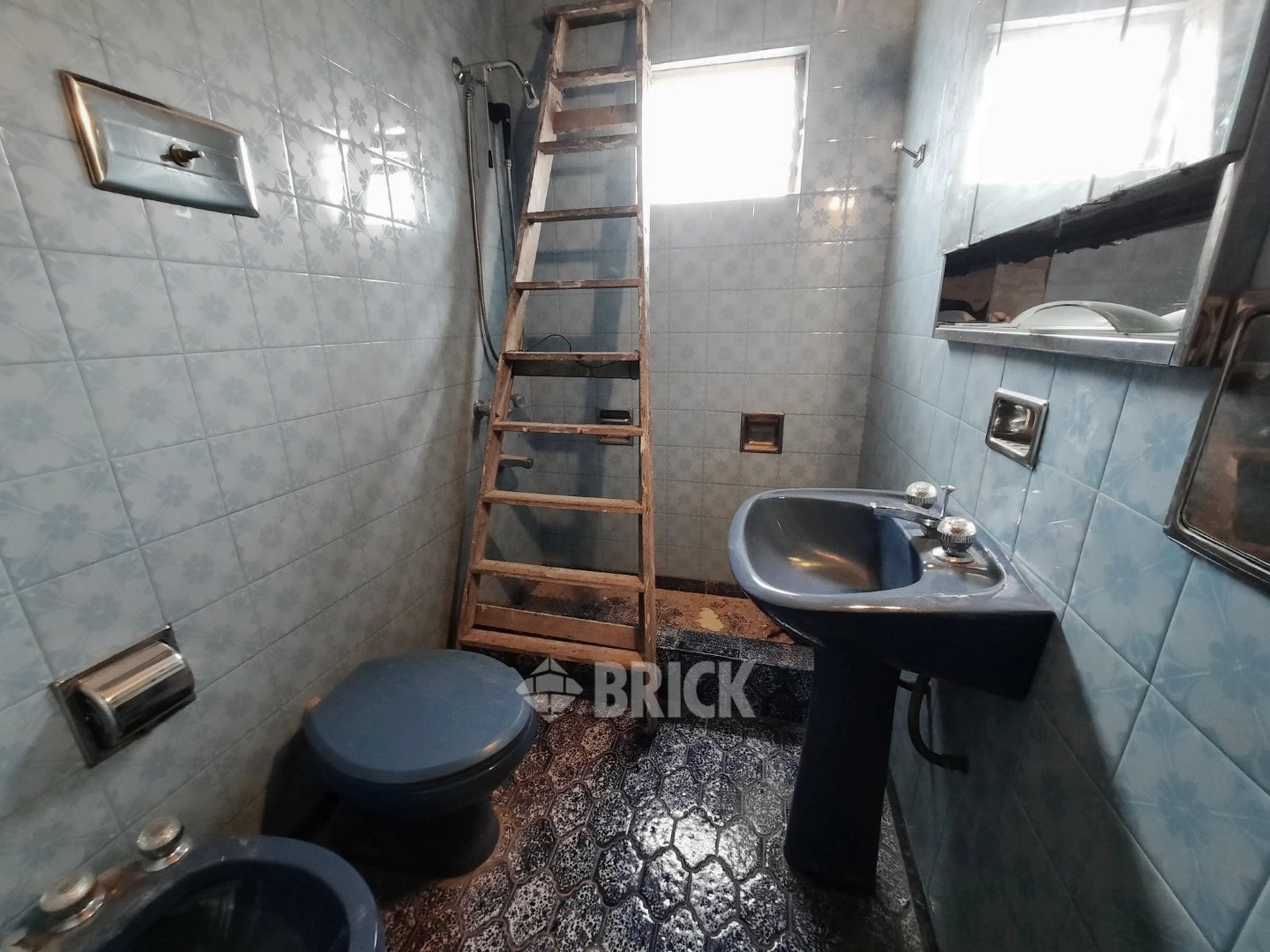 SANTA FE al 300 Piso PB 22