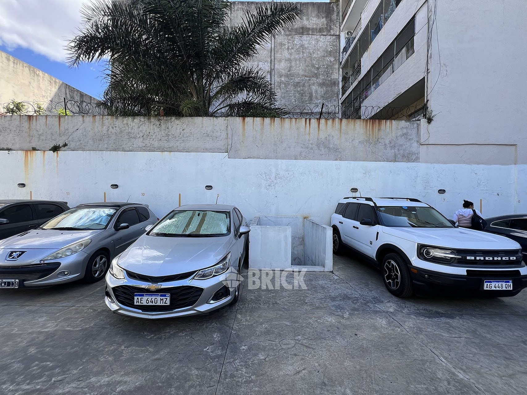 GARAY, JUAN DE, AV. al 3700 Piso PB Nº 8 5