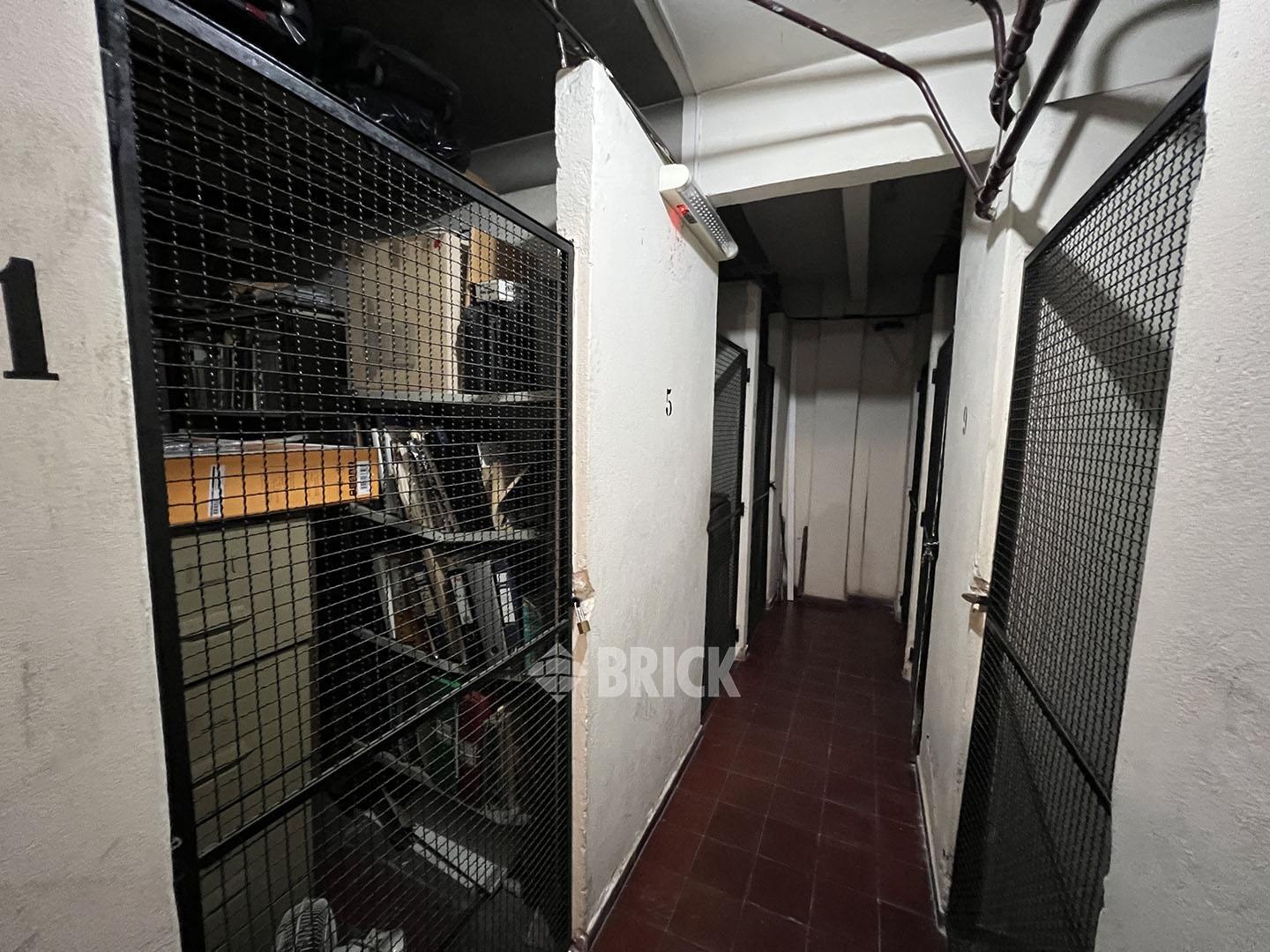 ARENALES al 2200 Piso 1 24