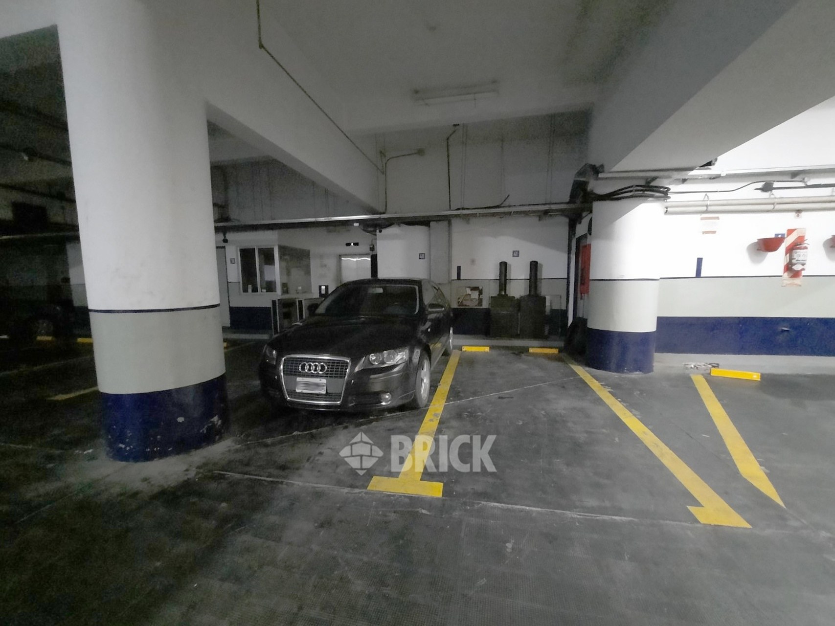 CORRIENTES, AV. al 1300 Piso 2 32