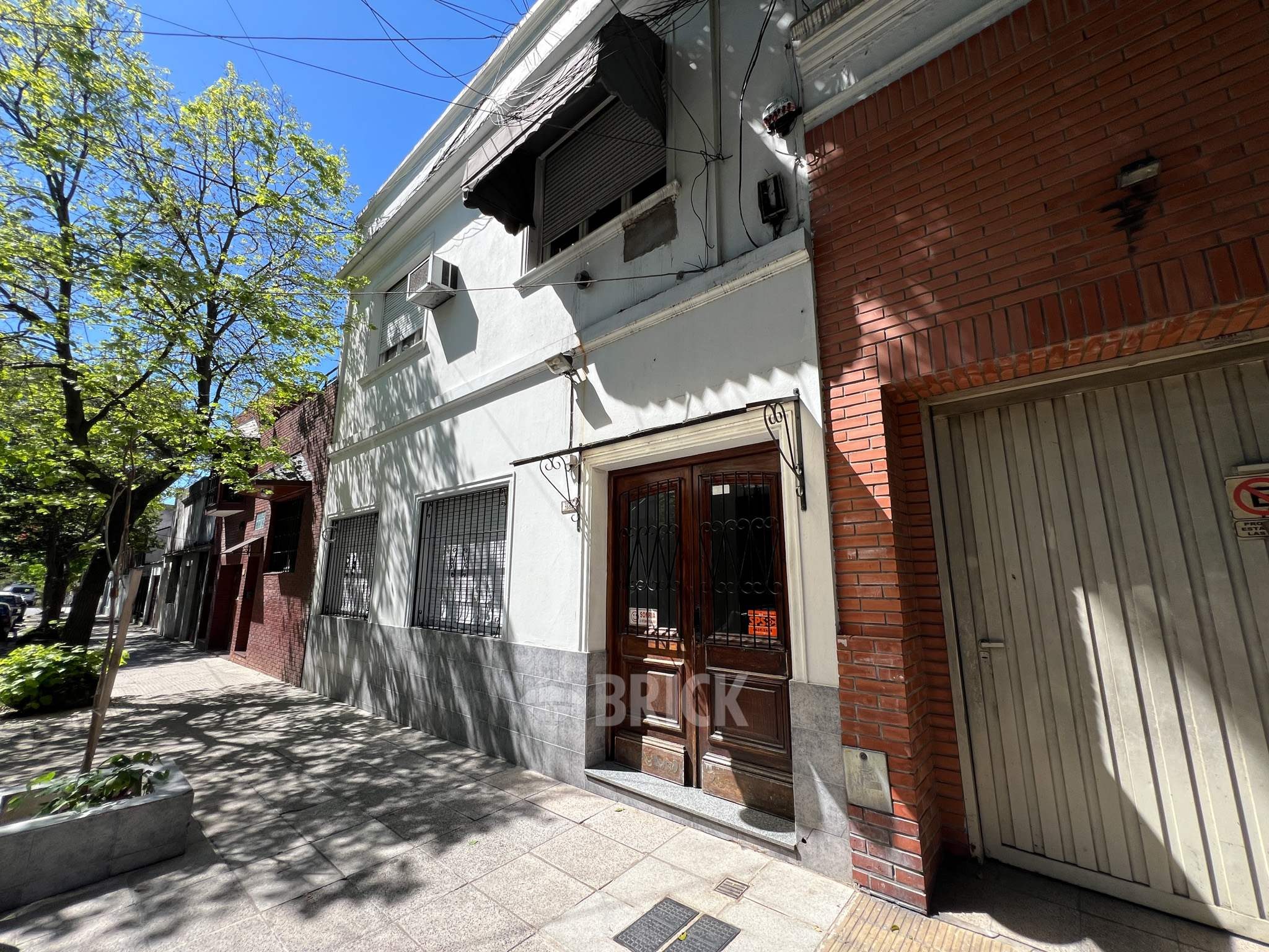 DOBLAS al 1500 Piso PB 12